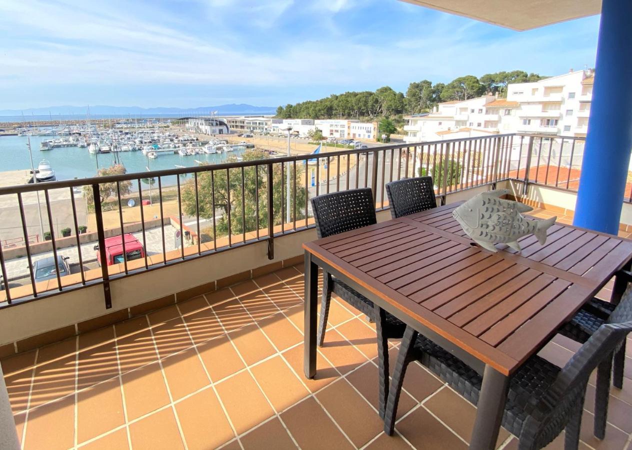 Apartaments Club Nautic L' Escala Extérieur photo