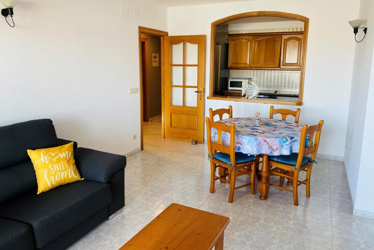 Apartaments Club Nautic L' Escala Extérieur photo
