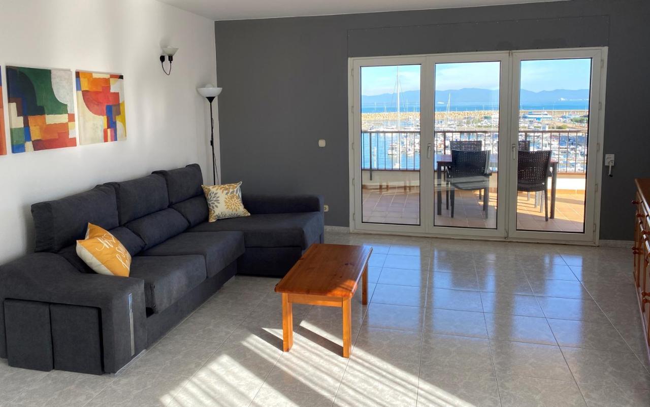 Apartaments Club Nautic L' Escala Extérieur photo